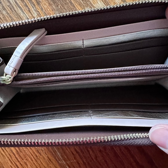 Radley London Zip-Around Matinee Wallet - Picture 4 of 10